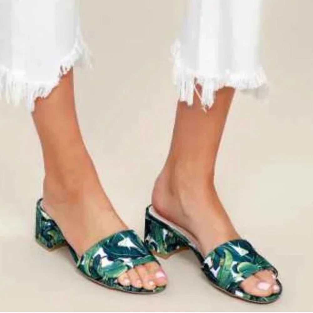 Lulu's Jax Green Multi Print Mules Size 10